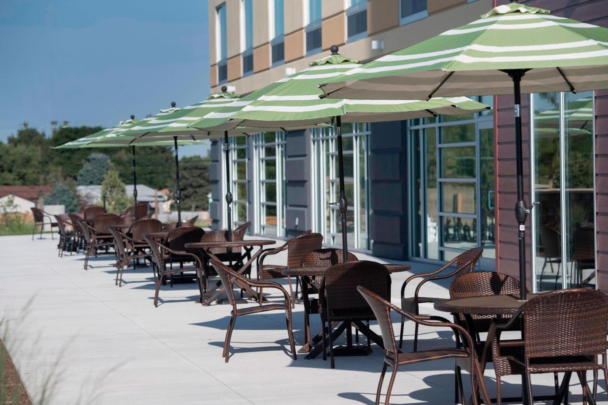 Fairfield Inn & Suites By Marriott סקוטסבלאף מראה חיצוני תמונה
