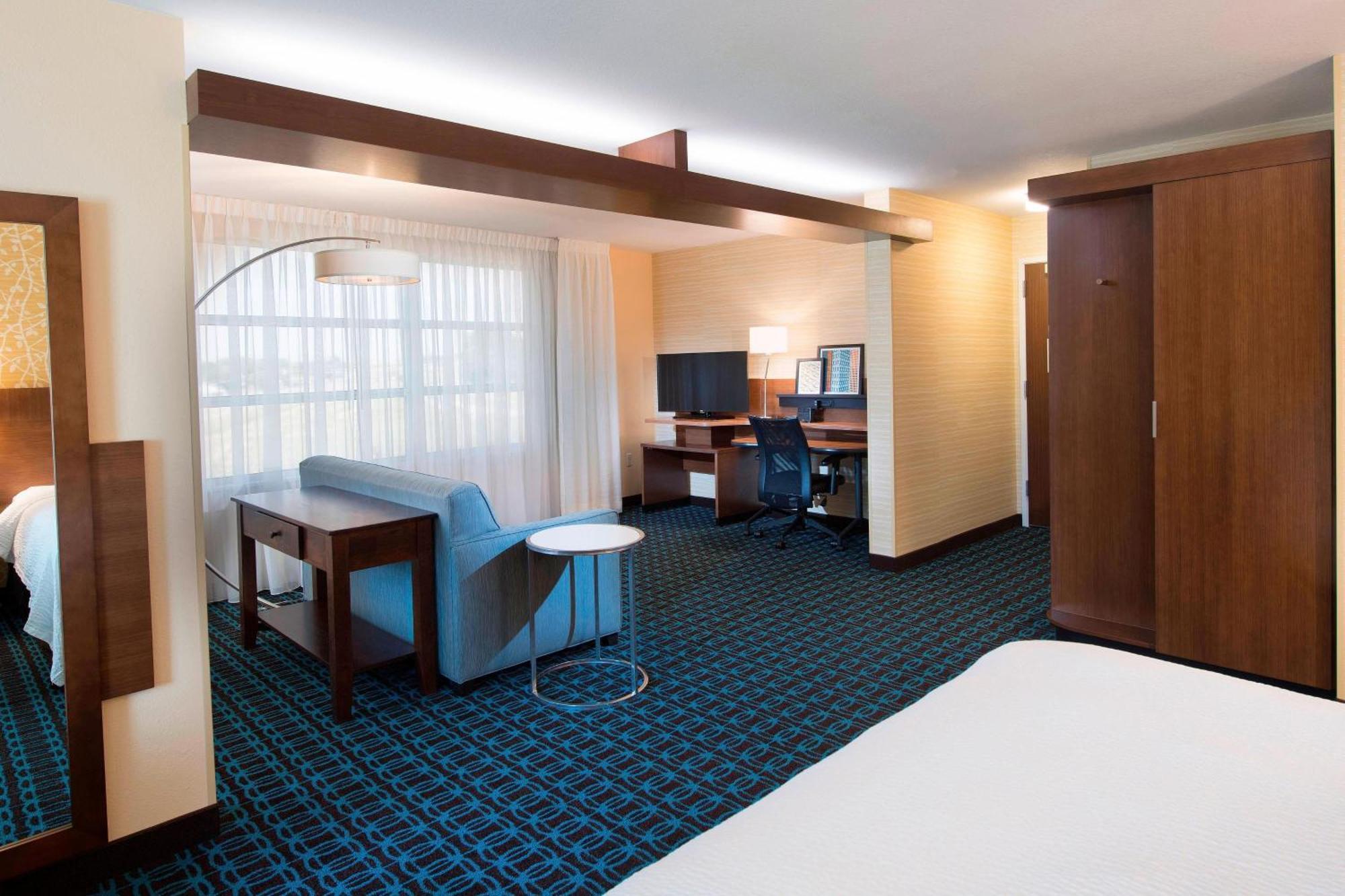 Fairfield Inn & Suites By Marriott סקוטסבלאף מראה חיצוני תמונה