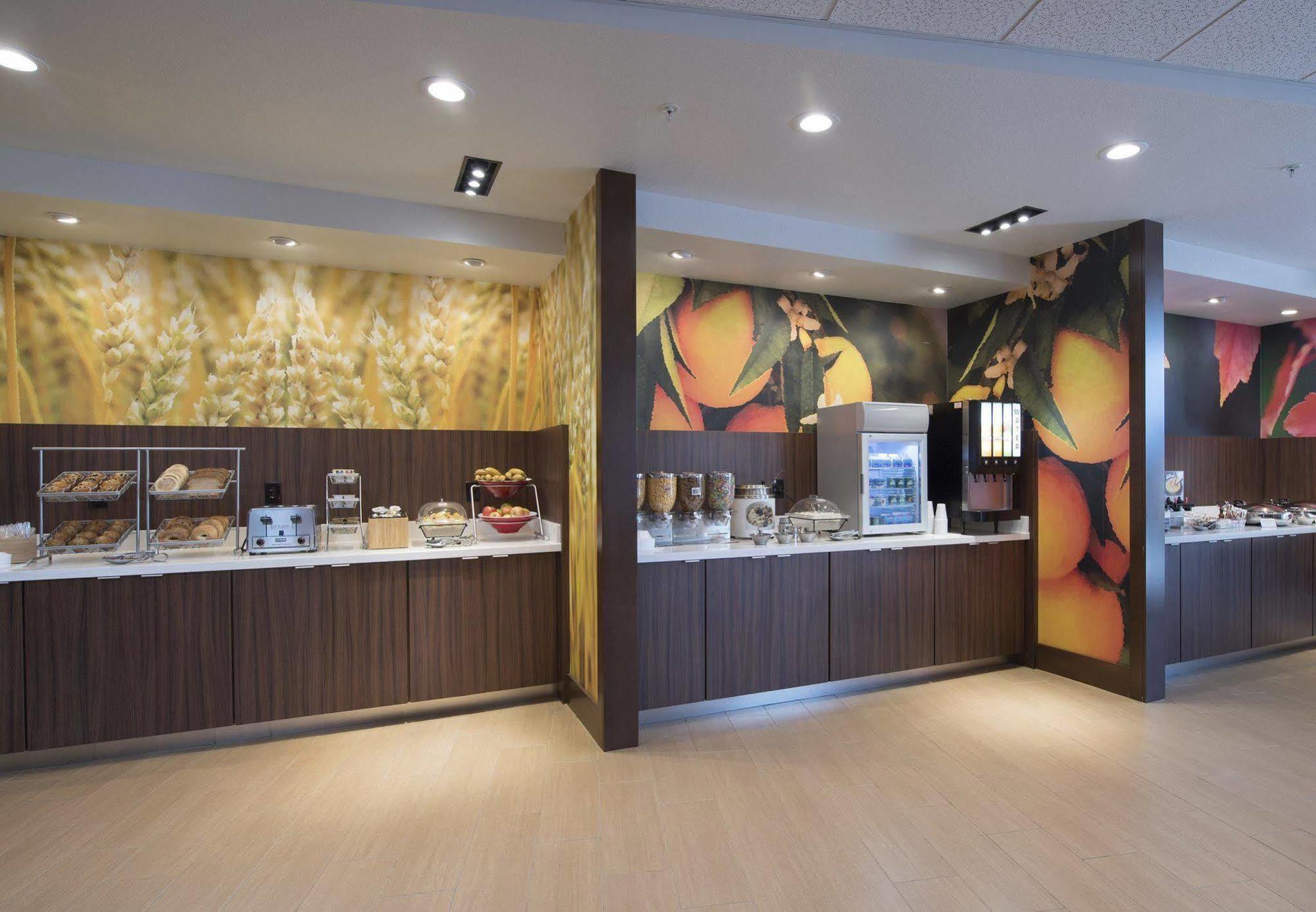 Fairfield Inn & Suites By Marriott סקוטסבלאף מראה חיצוני תמונה